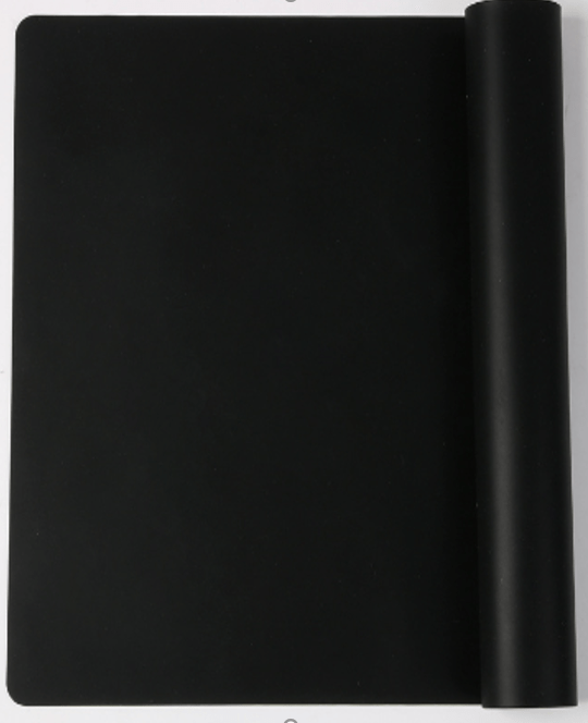 Tapete de silicón negro 30cm x 40cm 703