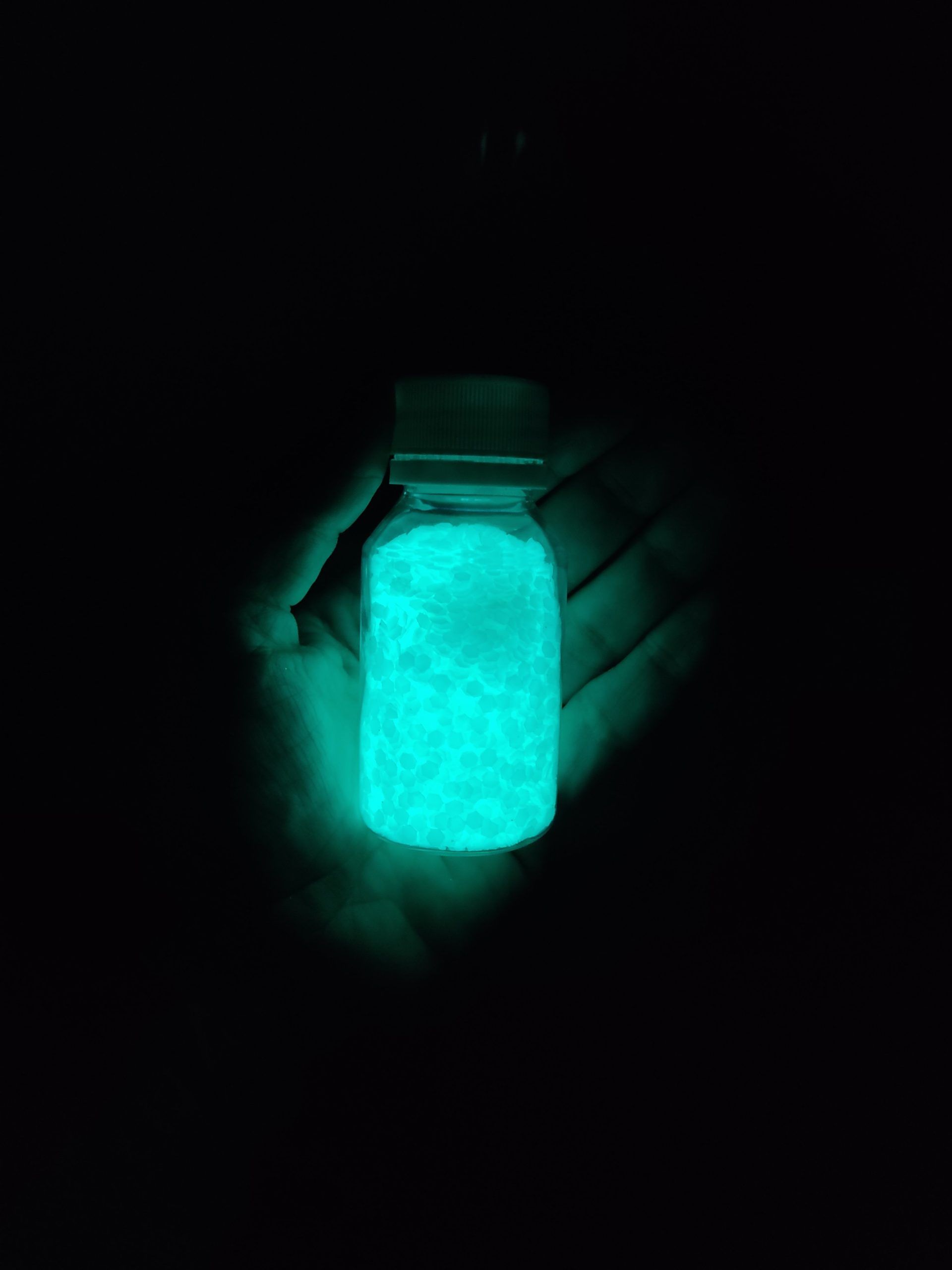 Glitter grueso Glow in the Dark azul 40gr 854 - Imagen 3