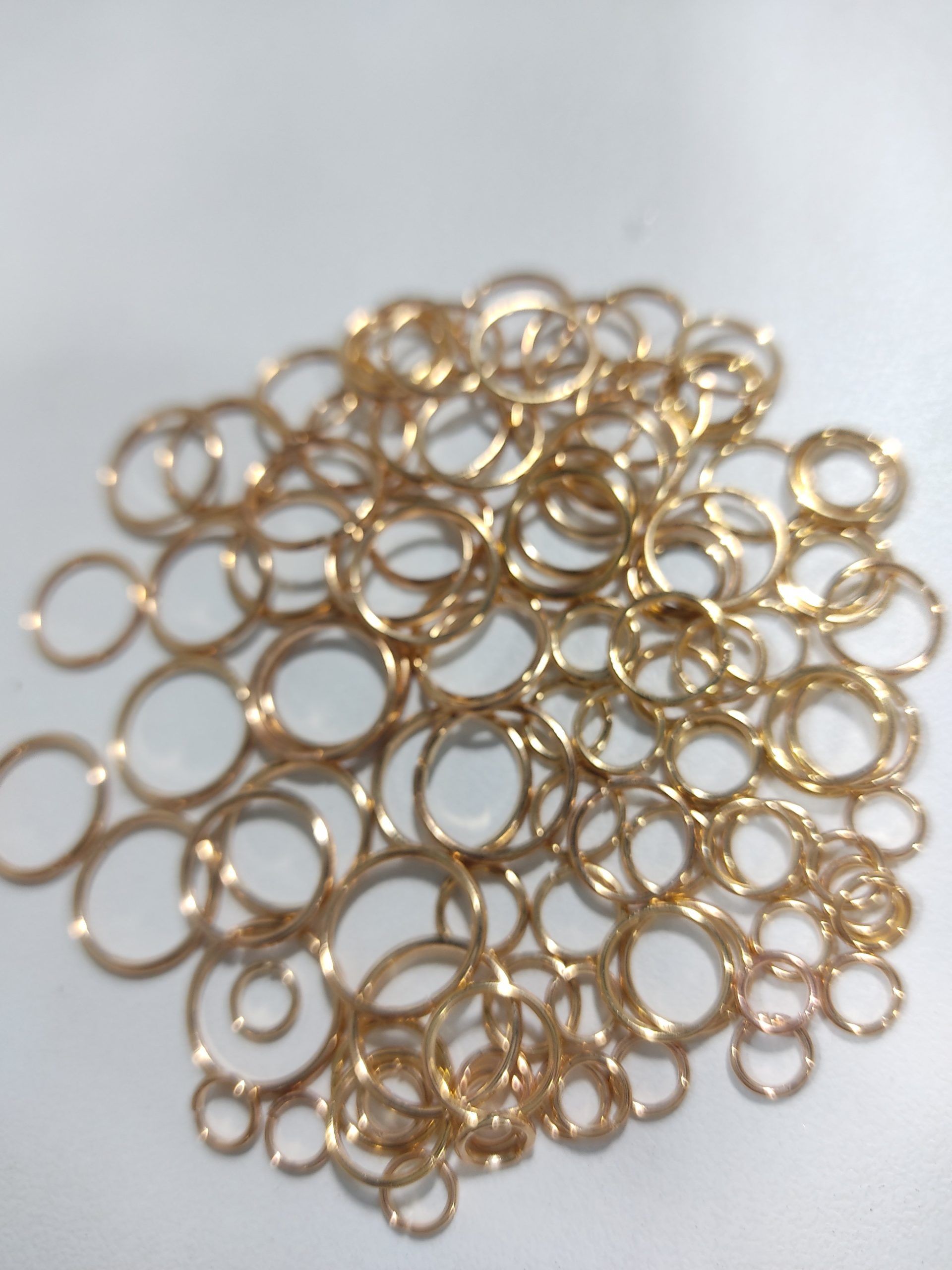 100 Anillos De Salto Dorados En Diferentes Tama os 685 Art And Glitter 100 Anillos De Salto Dorados En Diferentes Tama os 685 Art And Glitter